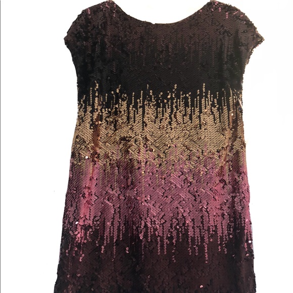 TOBI Sequin NYE Dress w plunging back Sz S 🆕 - Picture 5 of 8